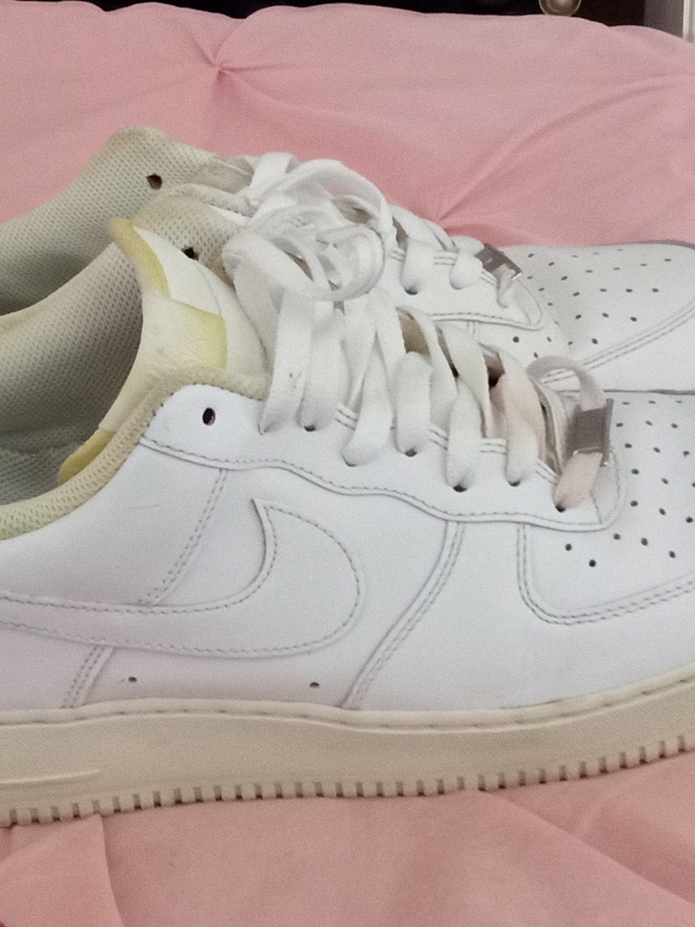 Nike White Low-Top Leather Sneakers with Cream Accents
